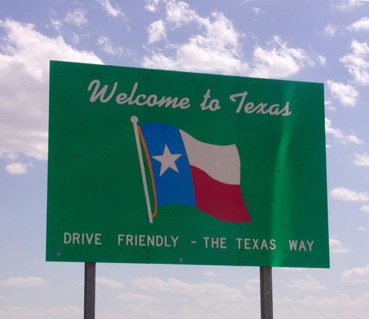 Welcome to Texas state border sign