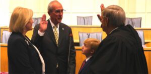 Mobile Mayor Sandy Stimpson being sworn into office