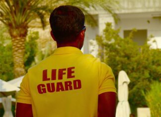 Los socorristas de Pensacola Beach inician su servicio en Perdido Key ~ Pensacola Beach lifeguards begin service on Perdido Key lifeguard