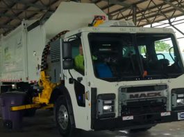 Electric garbage collection truck