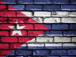Cuban flag painted on brick wall