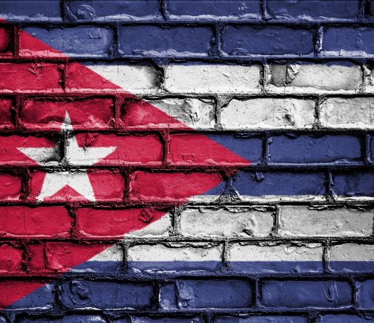 Cuban flag painted on brick wall