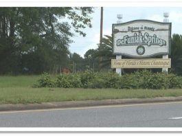 Welcome to DeFuniak Springs sign