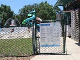 Roger Scott Pool entrance
