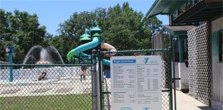 Roger Scott Pool entrance