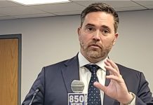 Hay suficientes trabajadores en el área de Pensacola para cubrir 3.500 nuevos empleos en los próximos 18 meses? ~ Are there enough workers in the Pensacola area to fill 3,500 new jobs in the next 18 to months? Pensacola Mayor DC Reeves