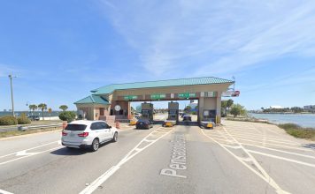 Pensacola Beach toll station